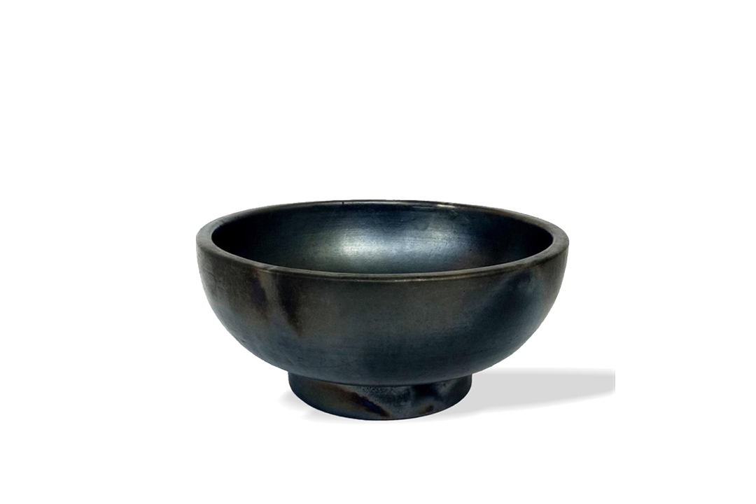 WO Decorative Round Terracotta Bowl